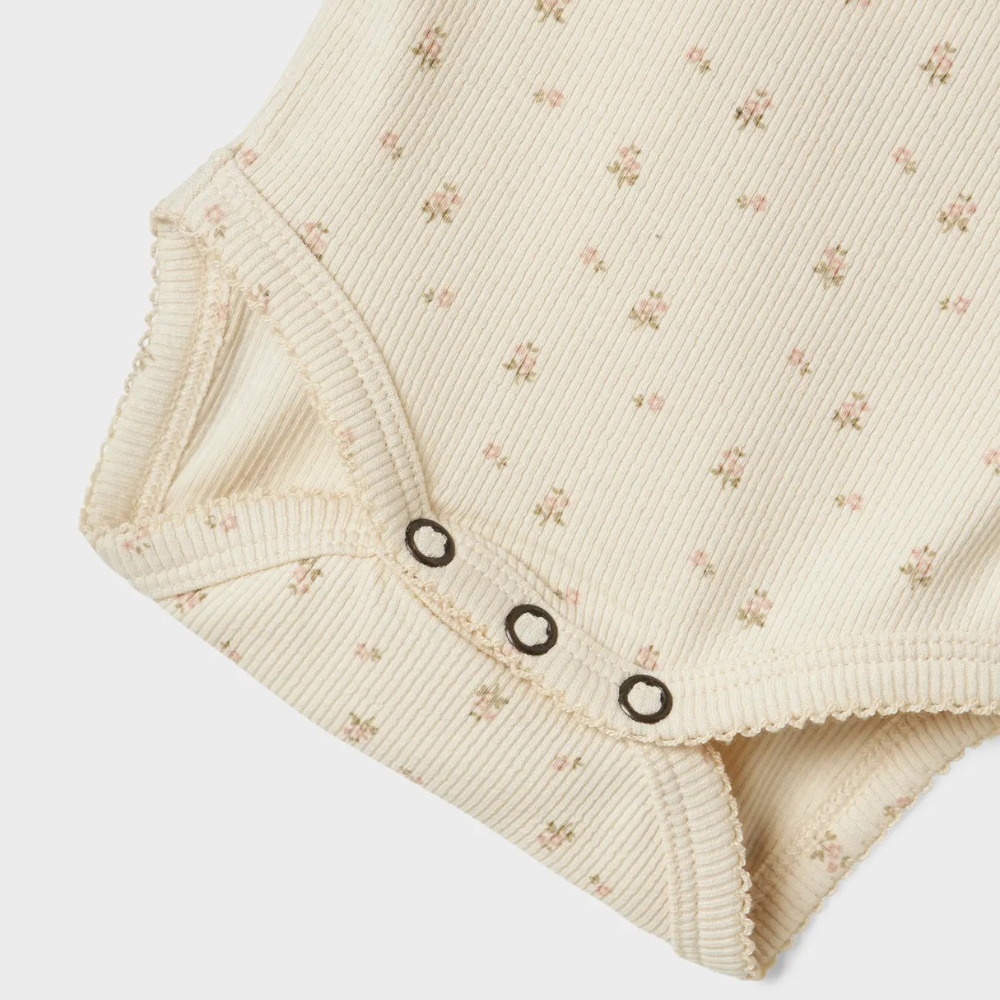 4bb36f6b676e6e6e19bf53ac9c5b98ff